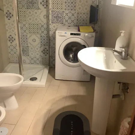 Apartament Tinnyhouse Neapol