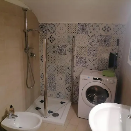 Tinnyhouse Apartament Neapol