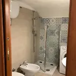 Apartment Tinnyhouse