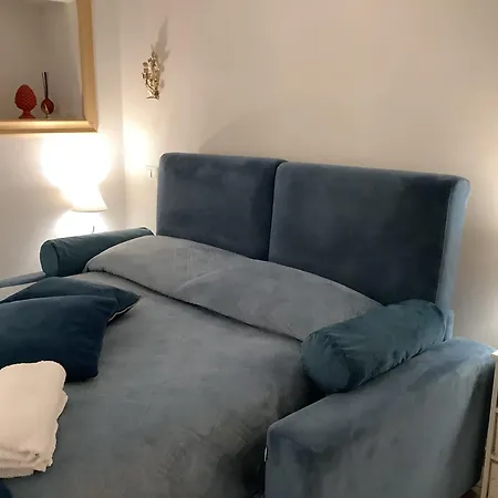 Apartment Tinnyhouse