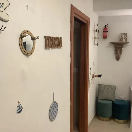 Tinnyhouse Appartement